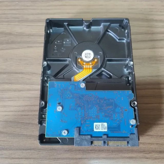 HD 1TB Disco Rígido Interno Toshiba Dt01-v Dt01aba100v 1tb Sata3 - Foto 2