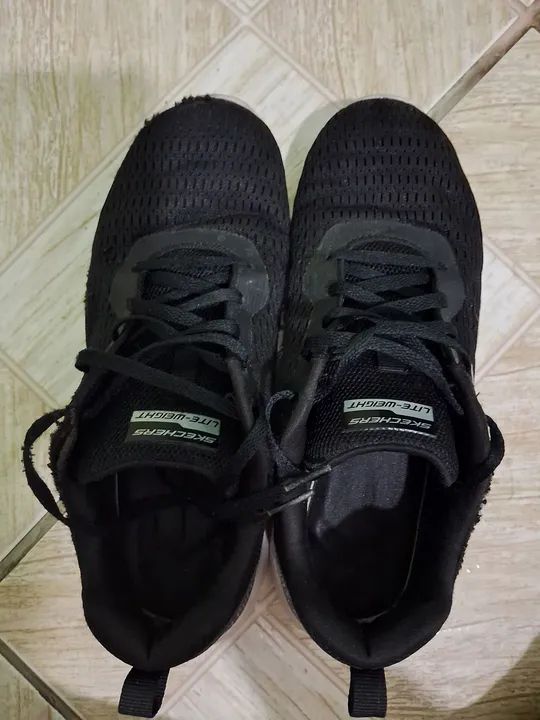 Tênis Skechers Preto