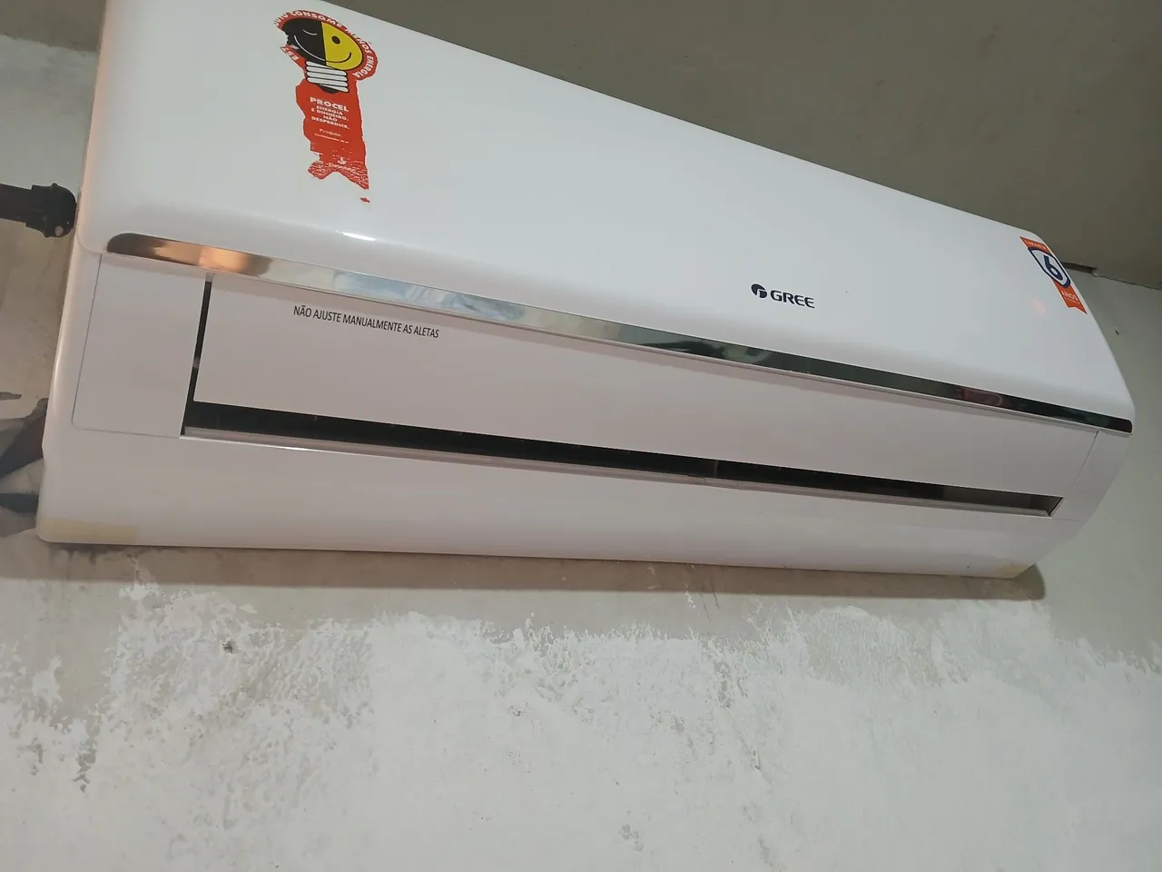 Ar condicionado seminovo novo