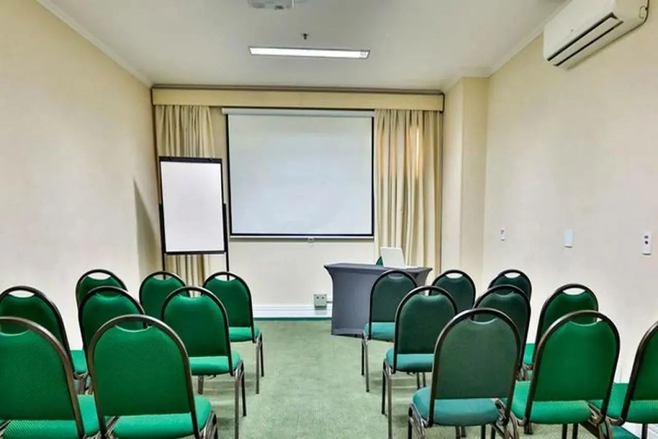 Flat na Vila Olímpia Fora do Pool para Investimento e Moradia - Foto 15