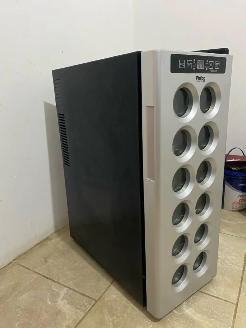 Adega Climatizada Philco 12 Garrafas - Foto 4