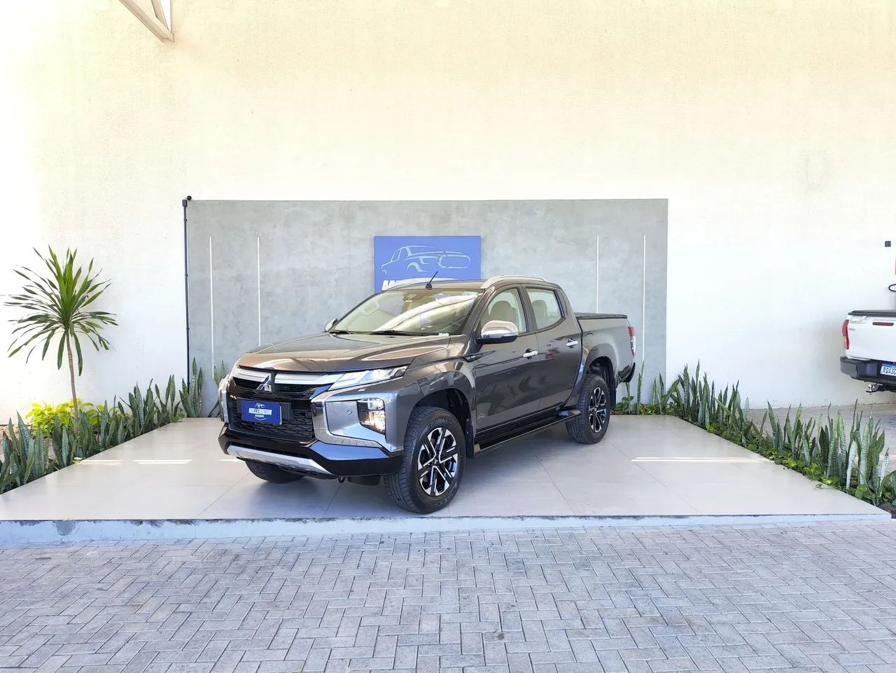 L200 Triton Hpe-S 2024
