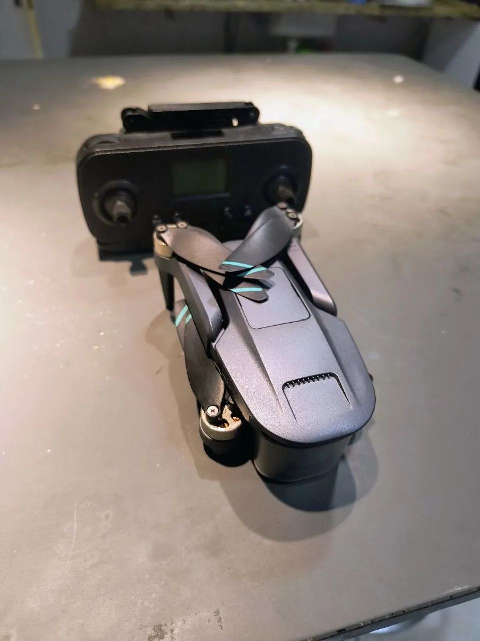 Drone com câmera e controle remoto - Foto 2