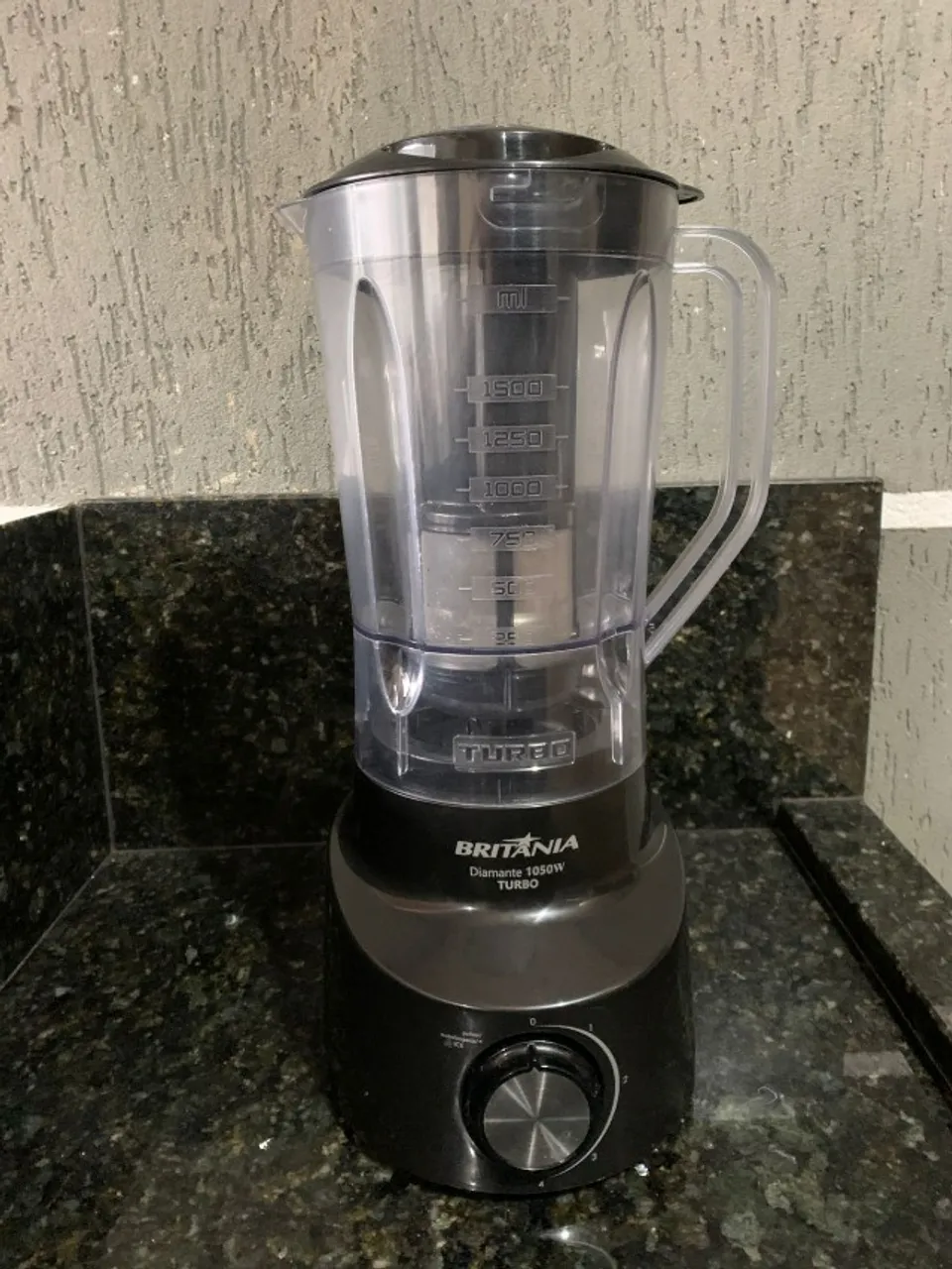Liquidificador Britânia Diamante 800