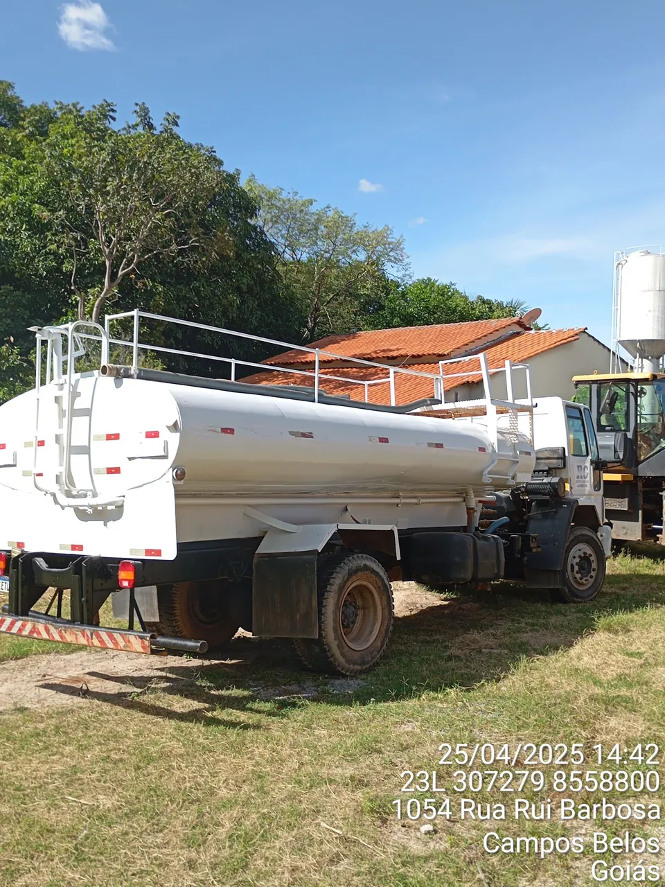 Caminhão Ford cargo 1717