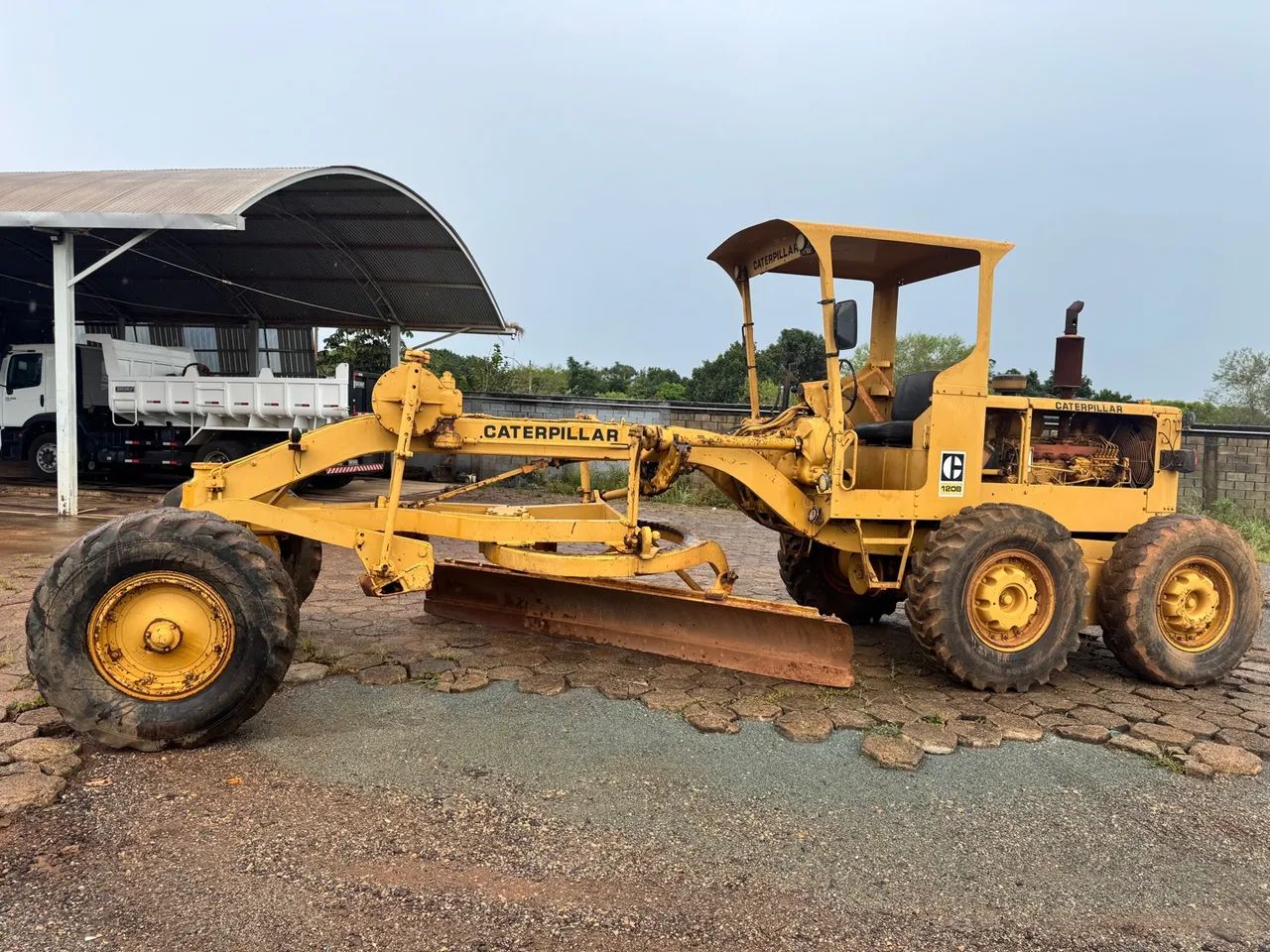 Motoniveladora Caterpillar 120B - Foto 3