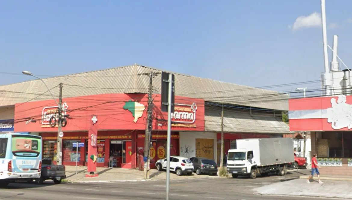 Locação de loja 84m2 duplex 