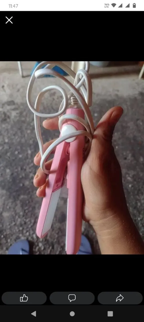 Prancha de cabelo rosa