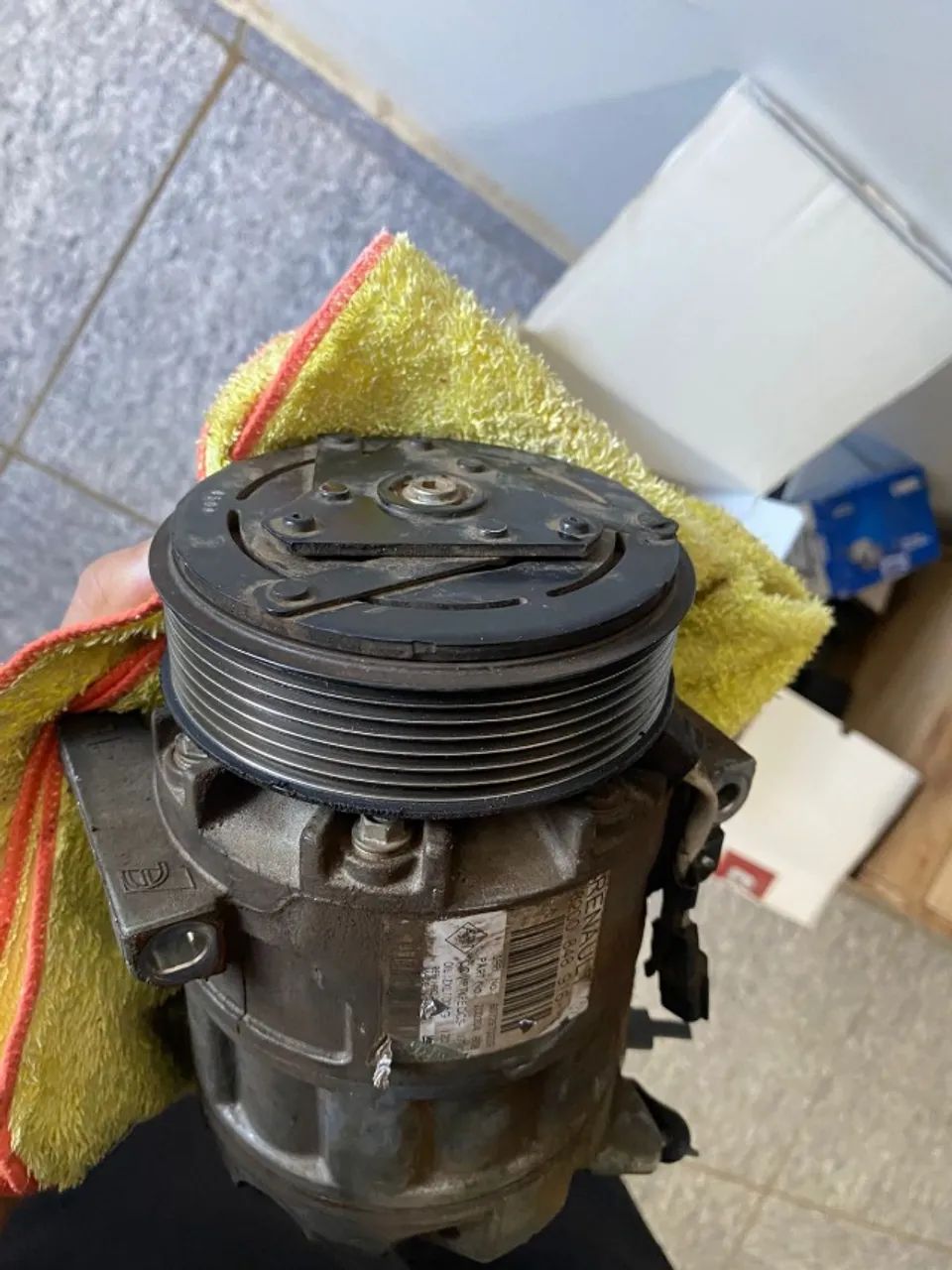 Compressor ar condicionado renault master - Foto 4