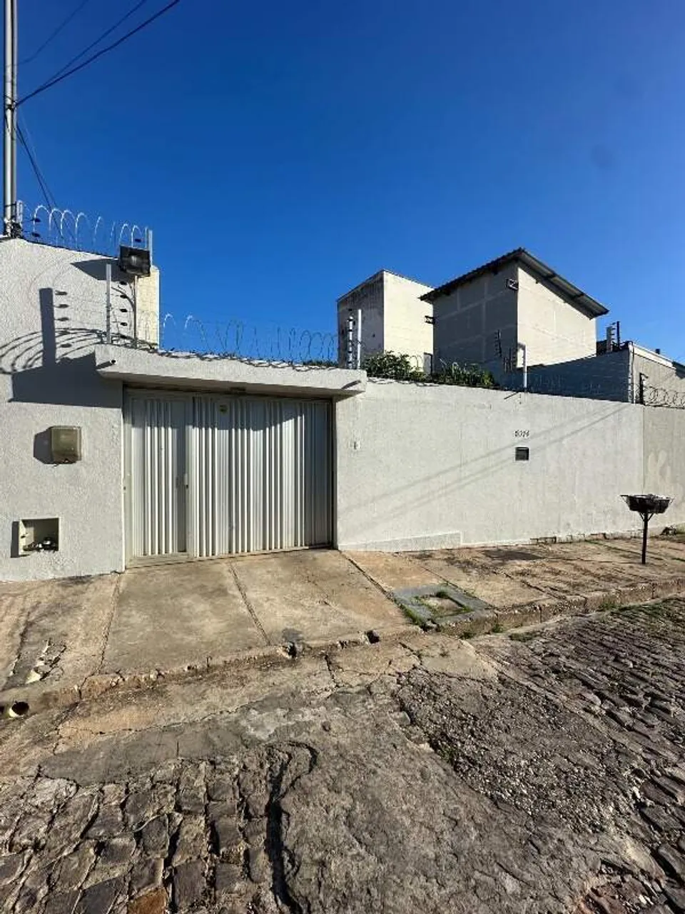 Casa para aluguel, 3 quartos, 2 suítes, 3 vagas, Santa Isabel - Teresina/PI