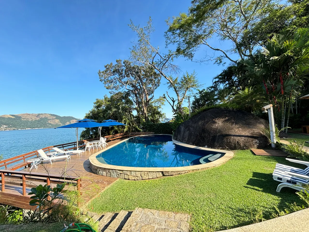 Casa em Condomínio Fechado Mangaratiba/RJ