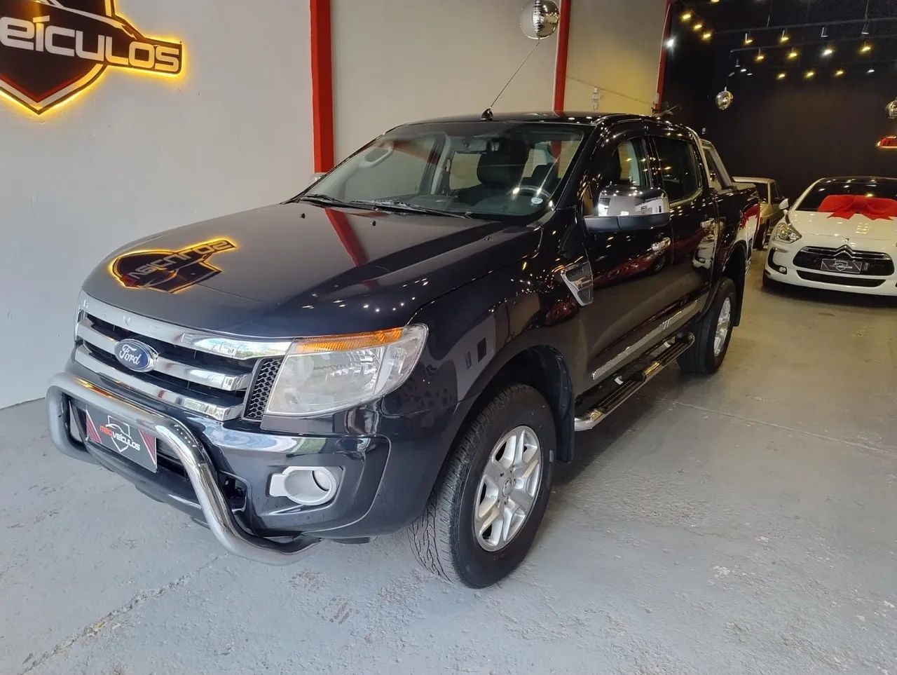 Ford Ranger XLT 2.5 16V 4X2 CD Flex 2014 - Foto 2