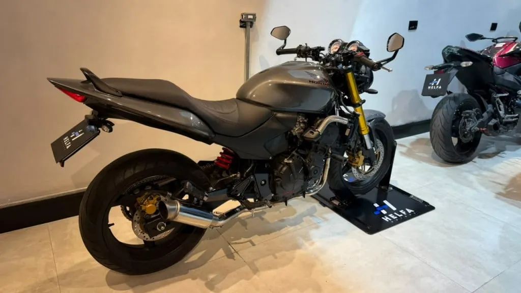 HONDA CB 600F Hornet - Foto 3