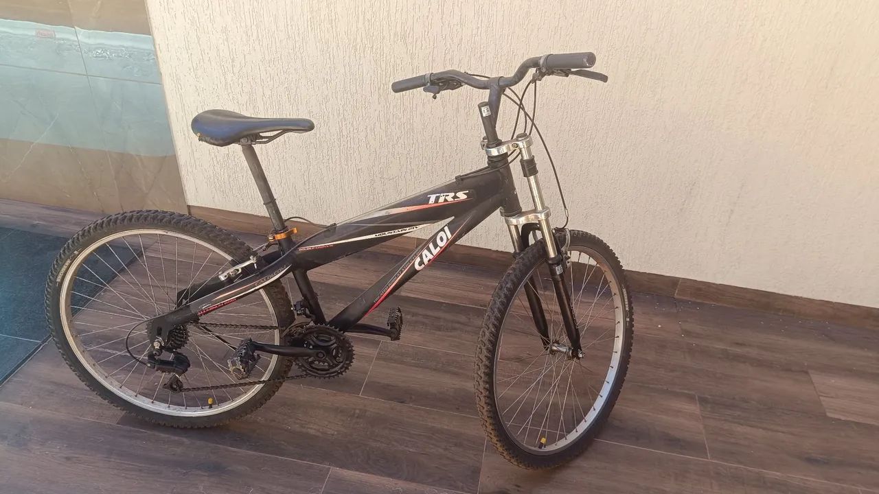 Bicicleta Caloi 21 velocidades aro 26. - Foto 2