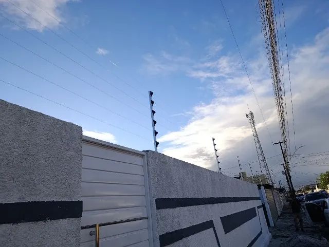 Instalação e manutenção de cerca elétrica  - Foto 2