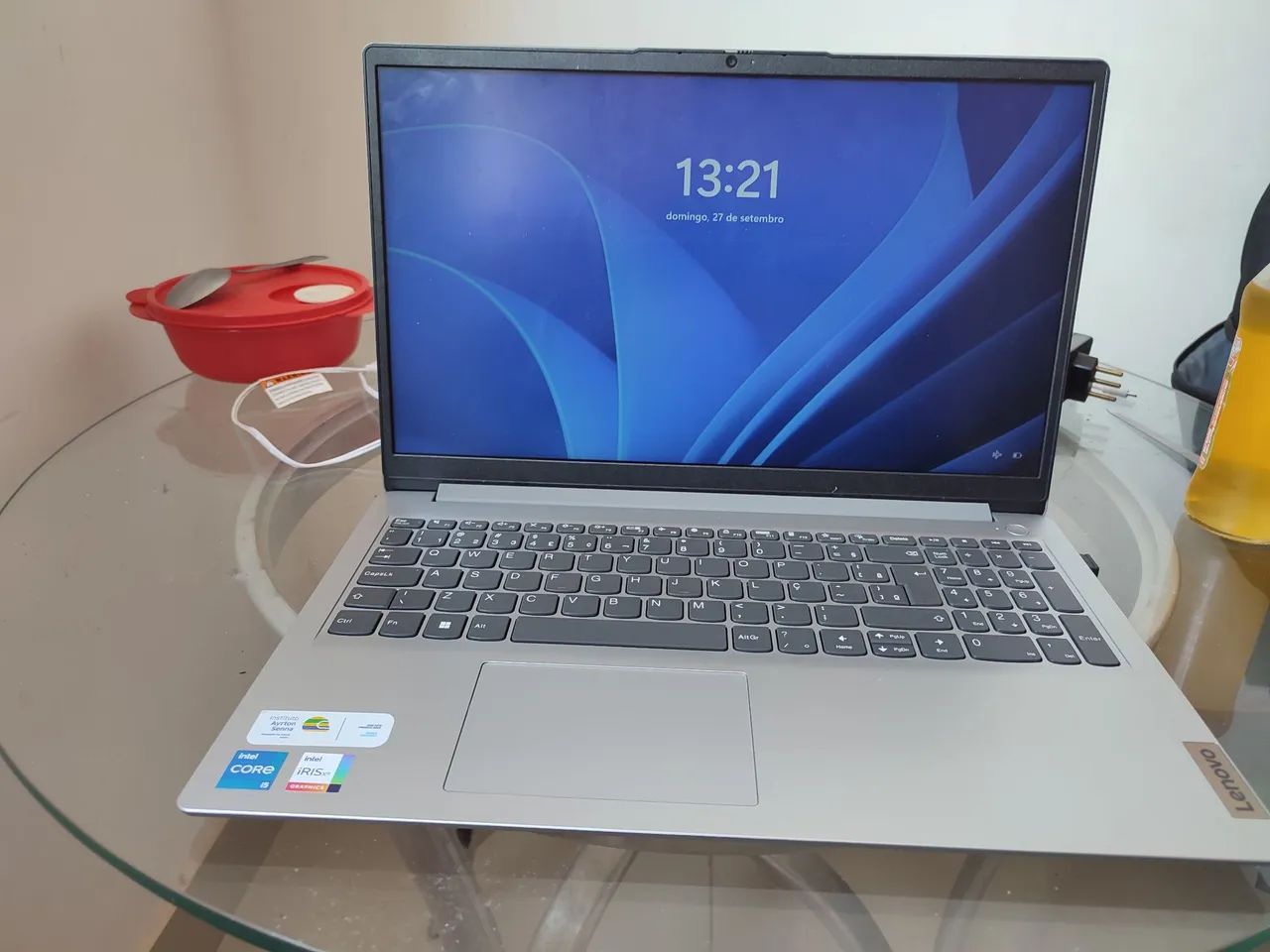 Notebook  IdeaPad 1 15IAU7 Lê Novo , muito novo 99% de vida útil 