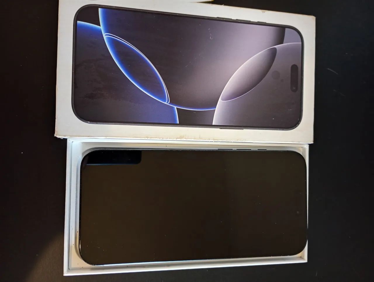 iPhone 16 Pro Max 256gb Titanium preto