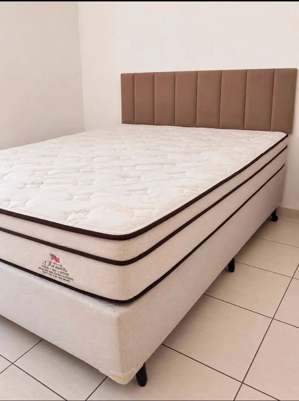 Cama Queen + Box 
