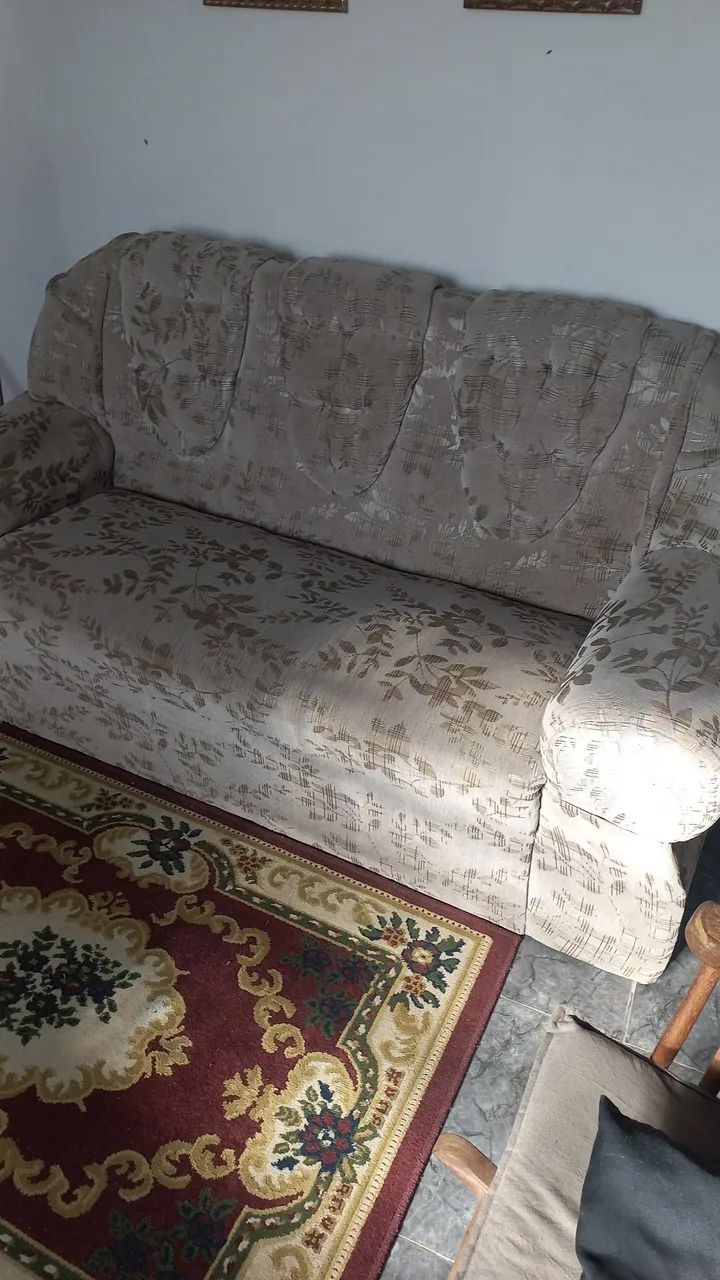 Sofá de três lugares  - Foto 4