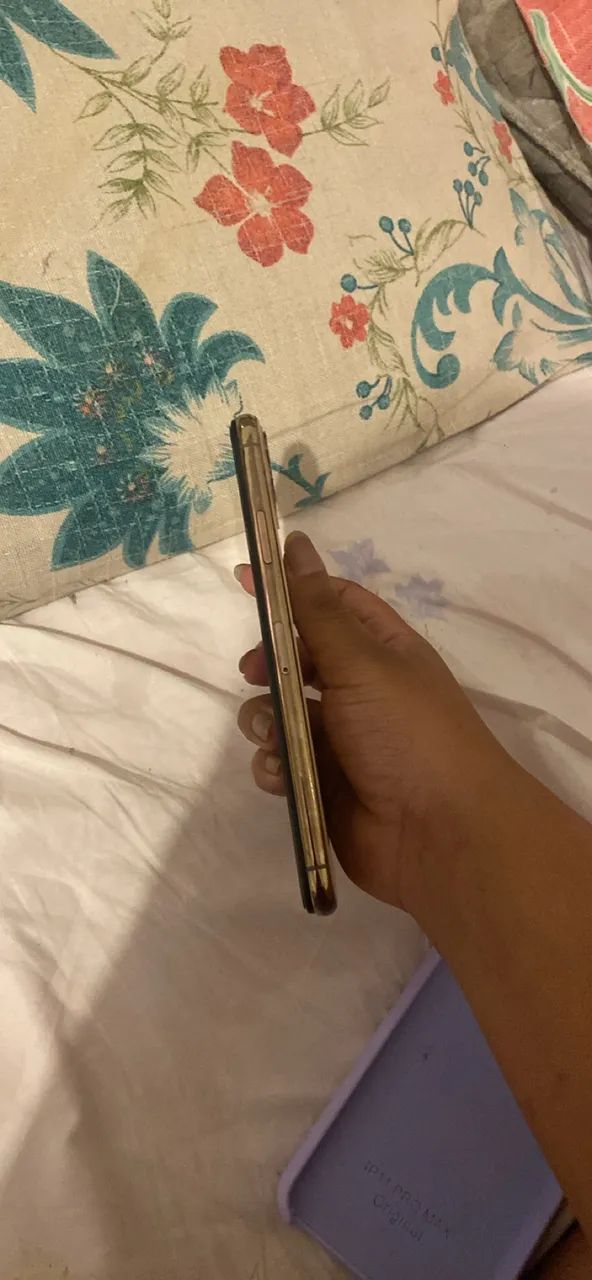 IPHONE 11 PRO MAX - Foto 2