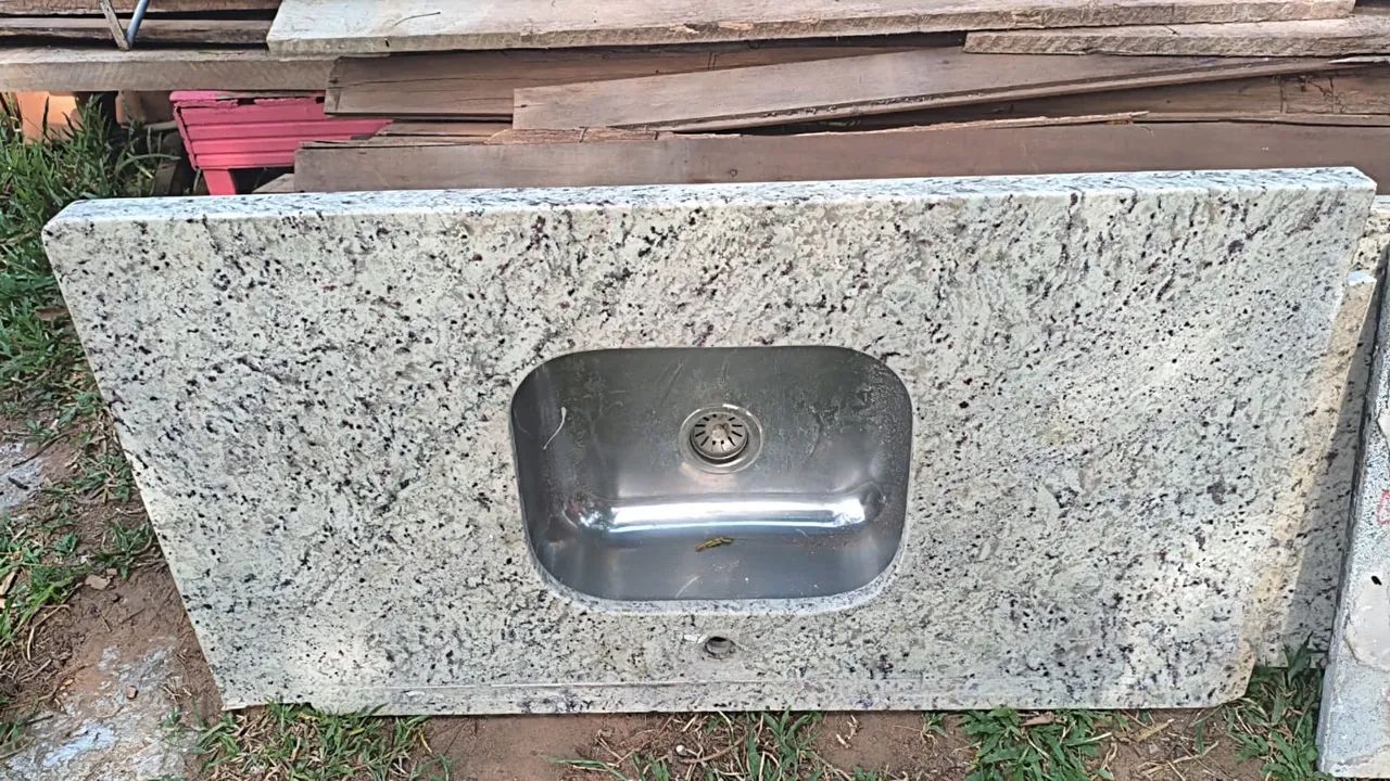 Pias em mármore com cuba - Foto 2