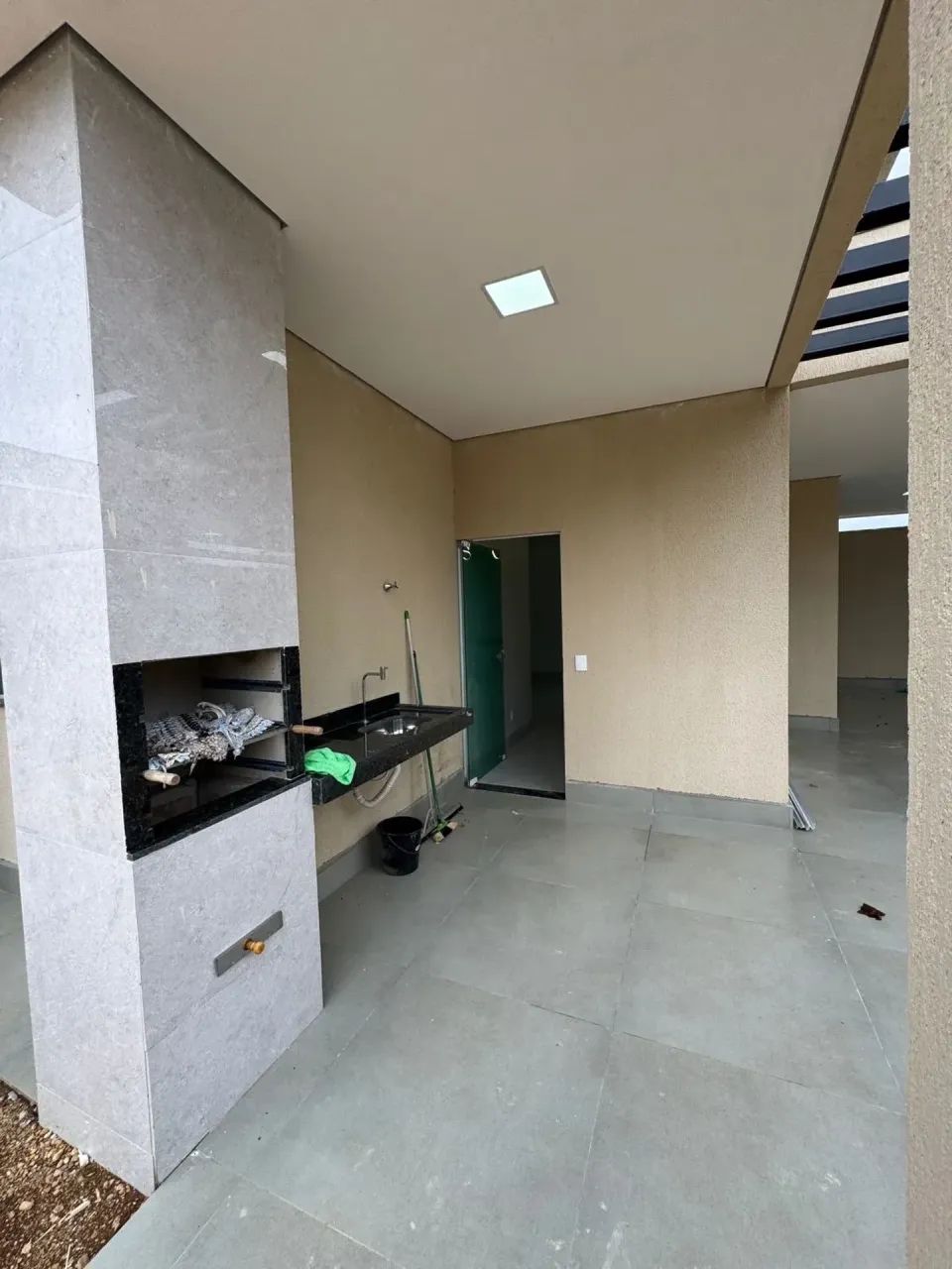 Casa com três quartos próximo ao Hospital de Amor - Foto 4
