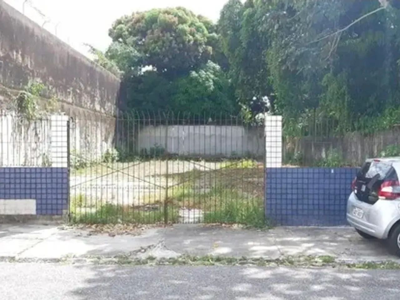 VENDO ou ALUGO - PRÉDIO COMERCIAL - Foto 2