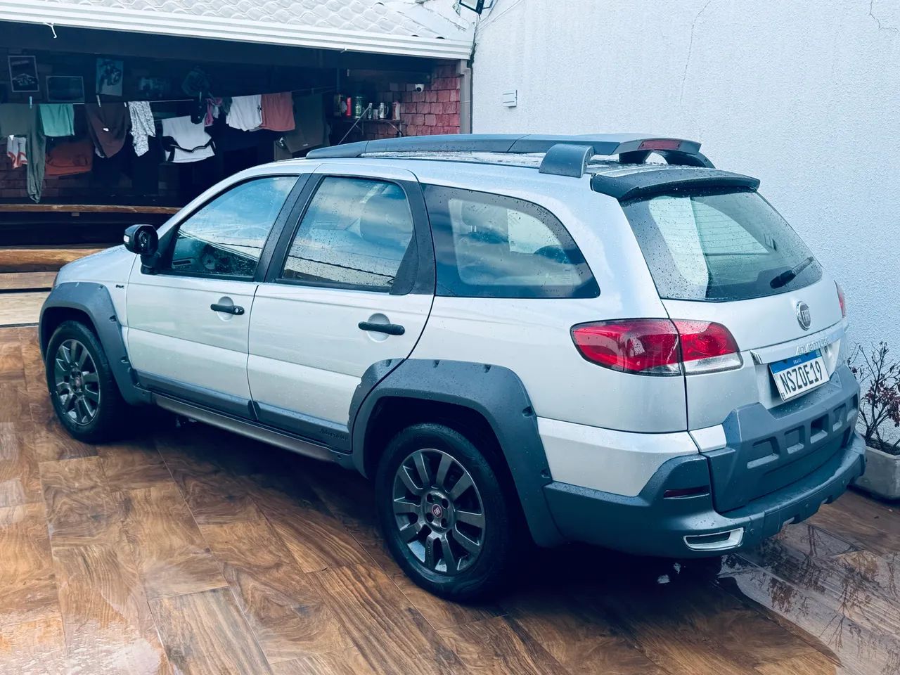 Fiat Palio Week.adv.lock.dualogic 1.8 Flex 2011 - Foto 4