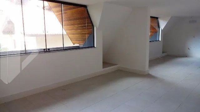 ? Ampla Sala Comercial no Centro de Gramado - Foto 2
