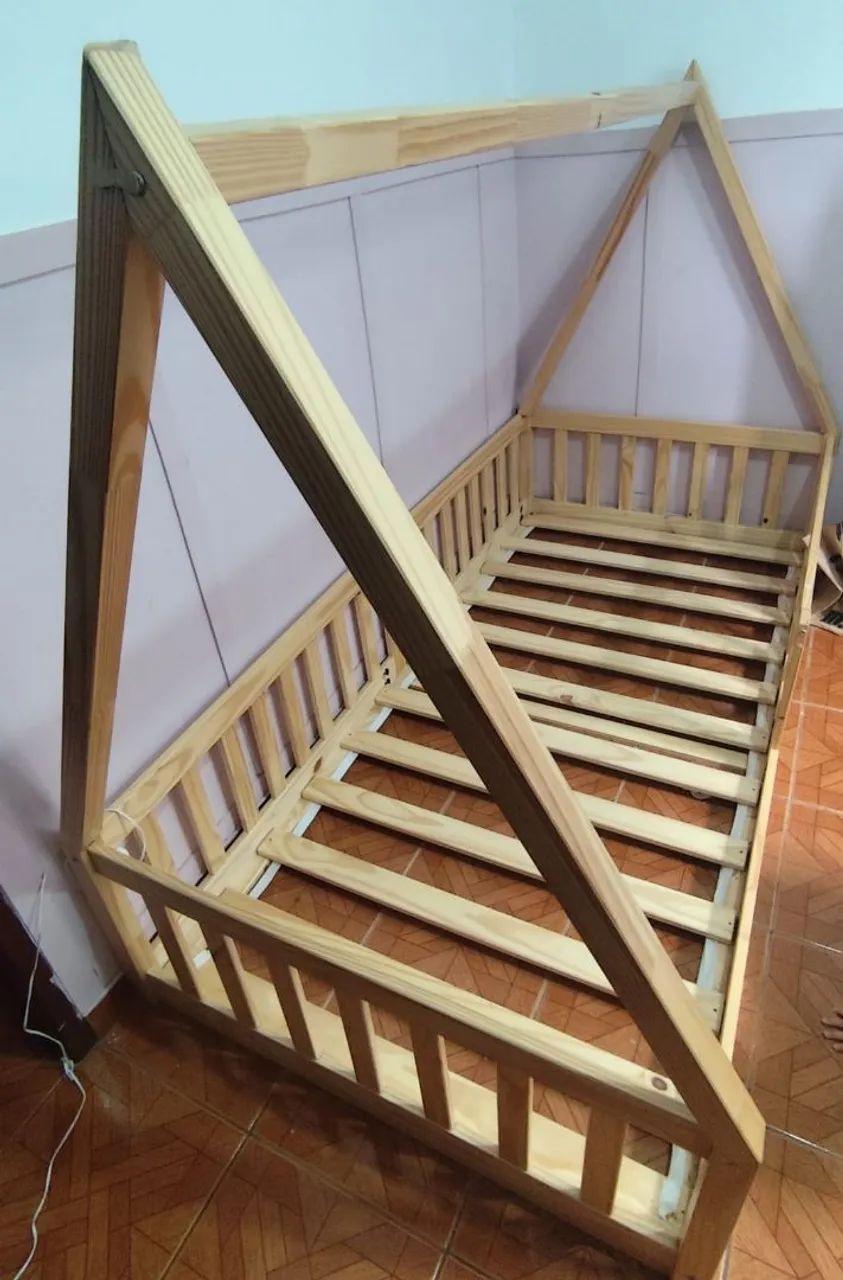 Cama Montessoriana Solteiro / Infantil - Conservada - Foto 2