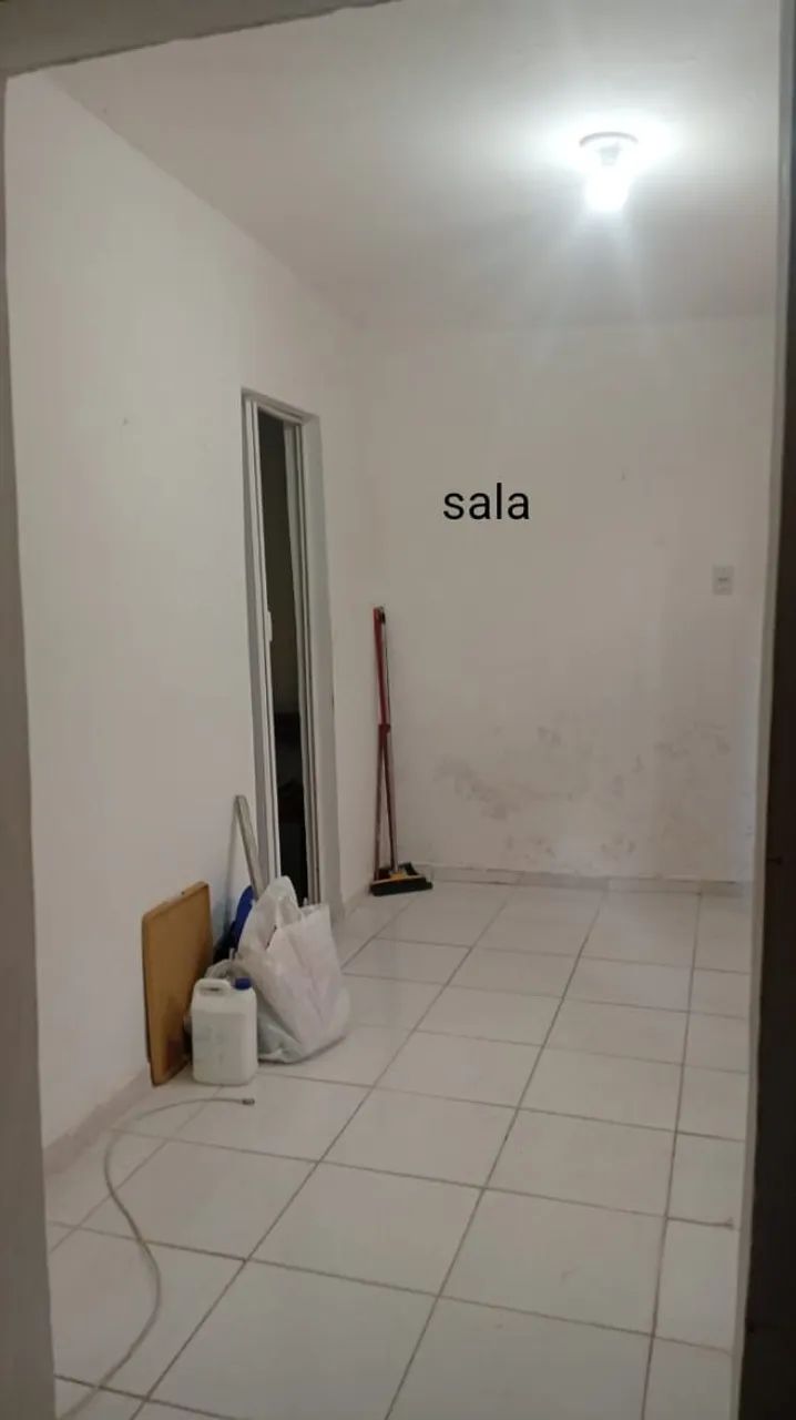 Casa 2/4 em vila Canária 
