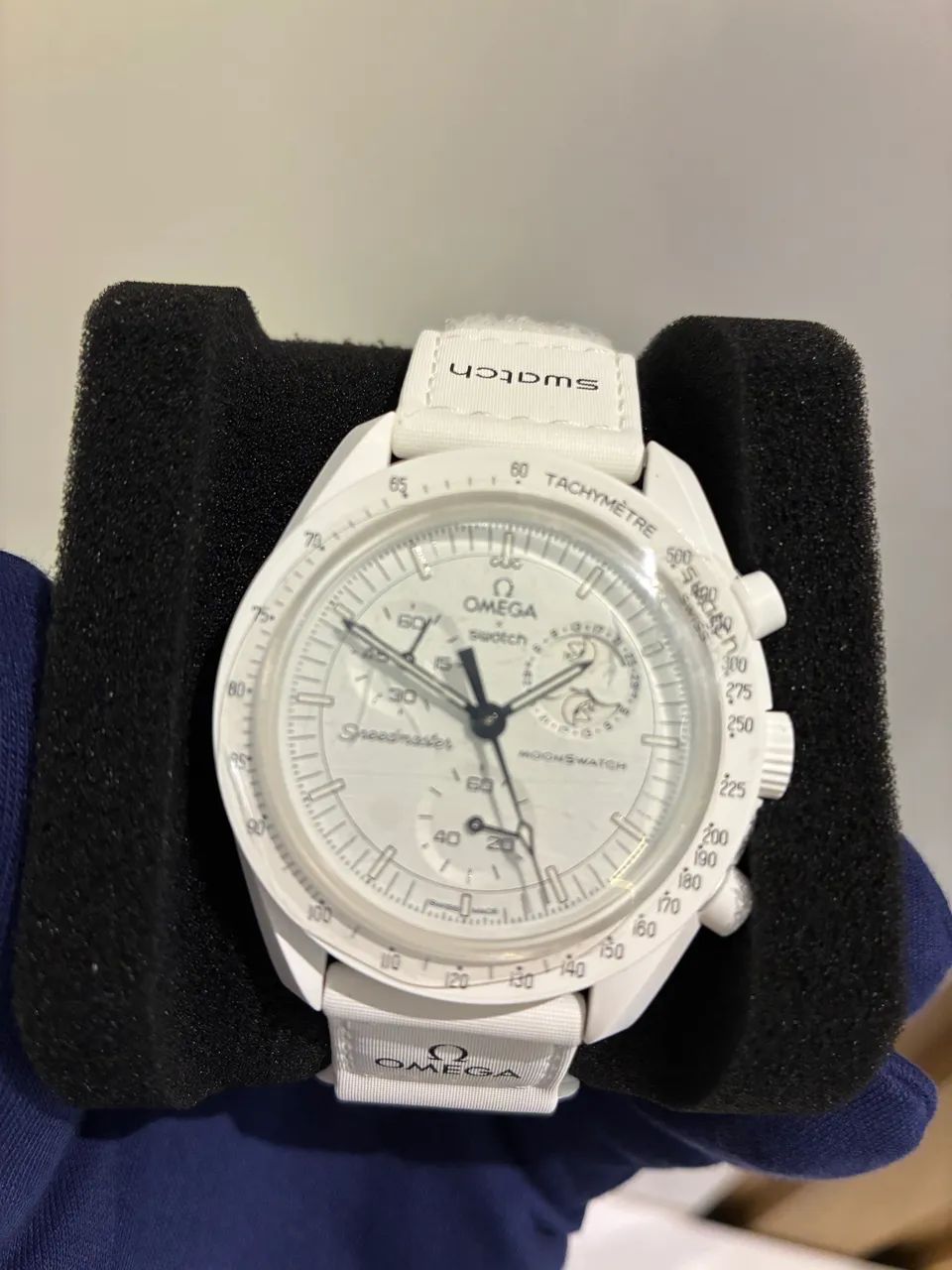 Omega X Swatch Snoopy  - Foto 2