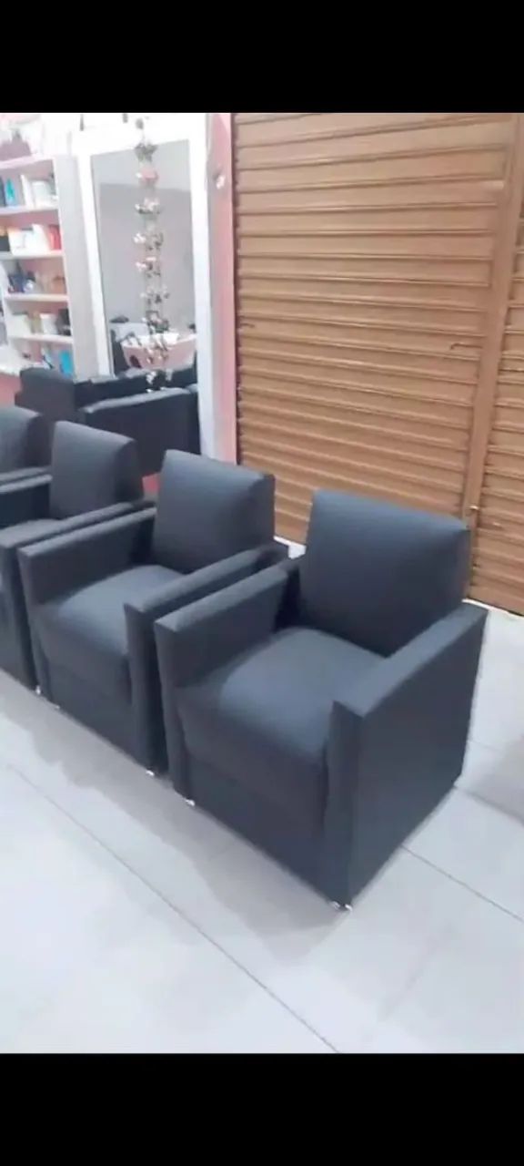 Poltronas em top couro  RS 390 ,00 unidade contato( 98  *) - Foto 5