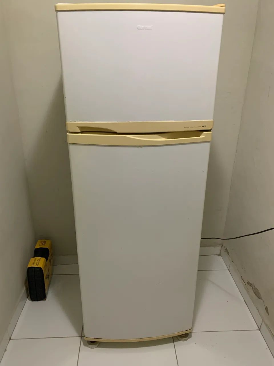 Geladeira Consul FREEZER 320 litros