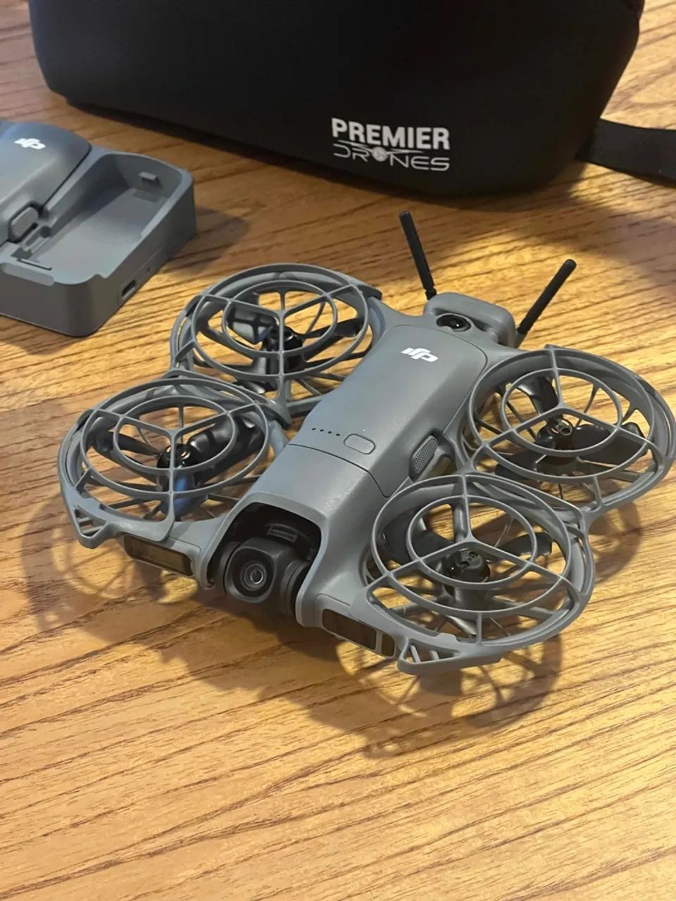 Drone DJI Neo 2 Fly More Combo Seminovo + Bolsa