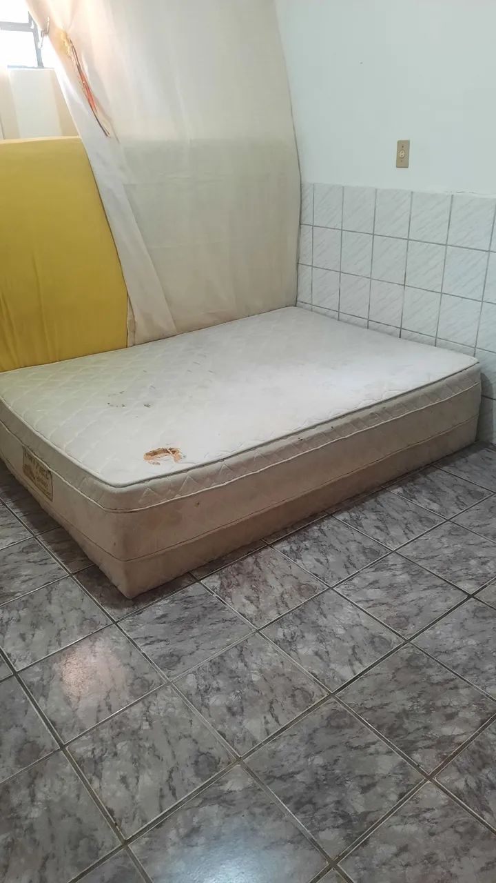 Cama box acoplada com molas