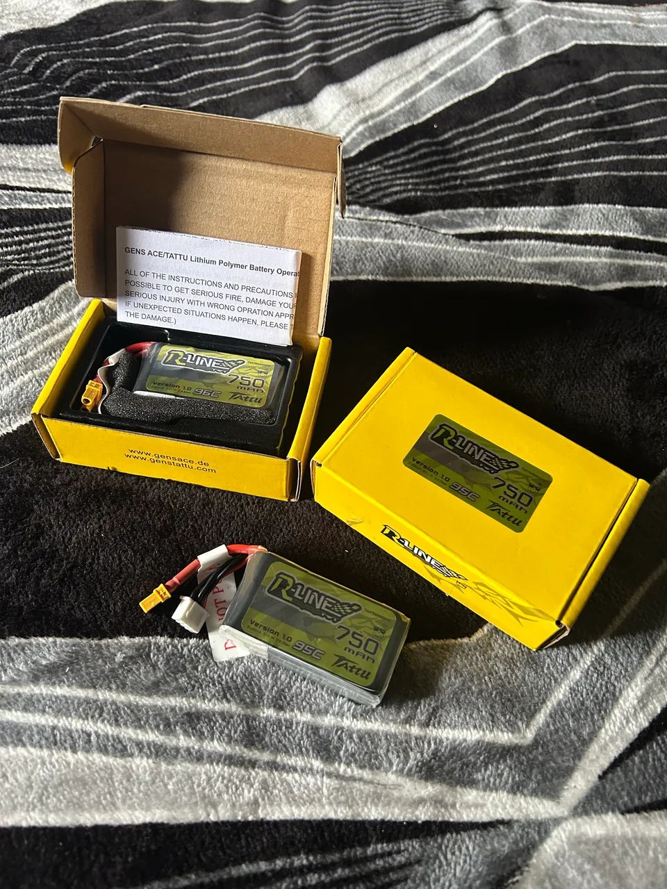 2 Baterias de Lipo 3s Tattu 750m
