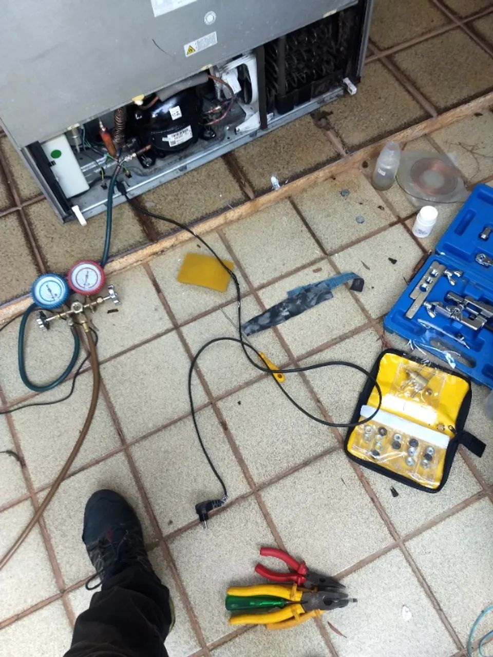 Serviço Técnico em Refrigeração geladeiras e freezers  - Foto 5