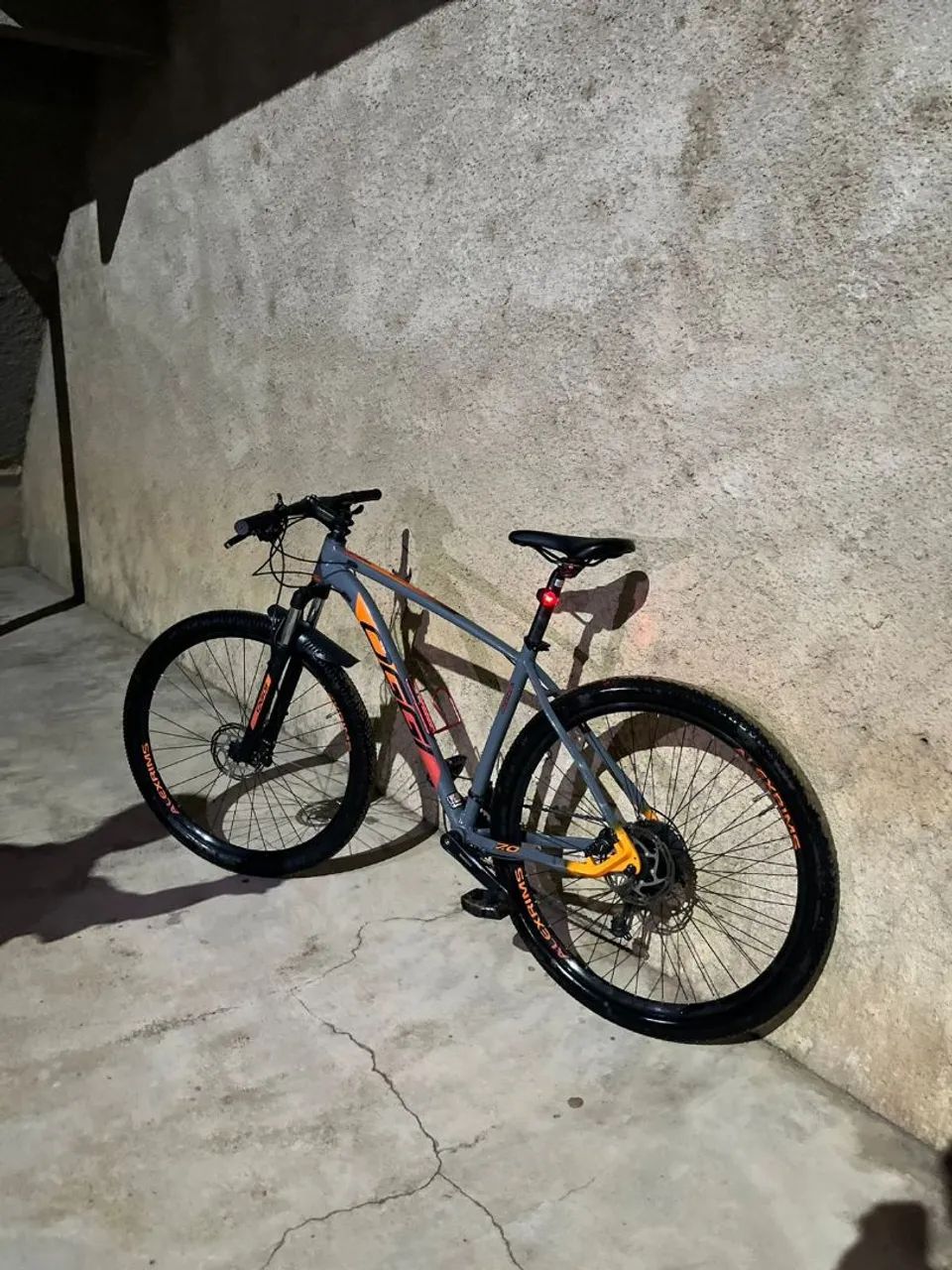 Bicicleta Oggi aro 29 conservada  - Foto 2