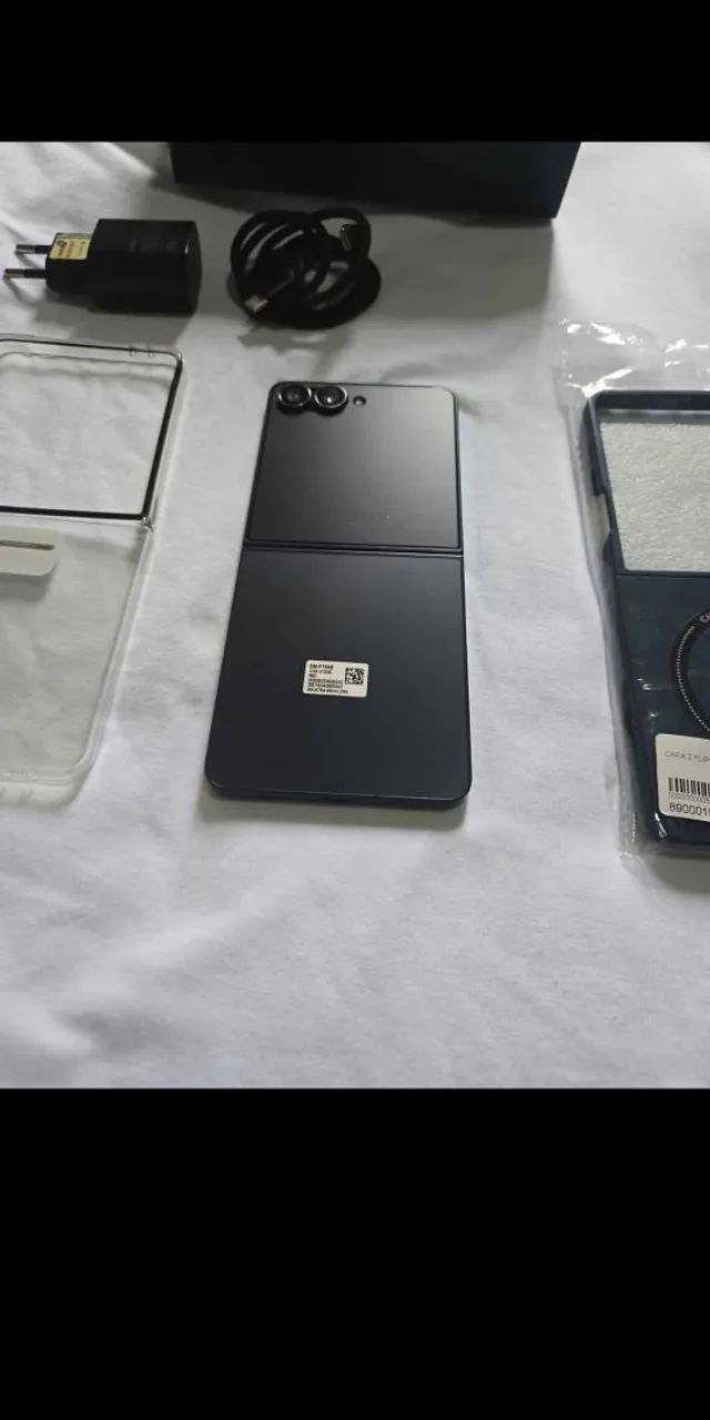 Samsung Z Flip 7 - Foto 3