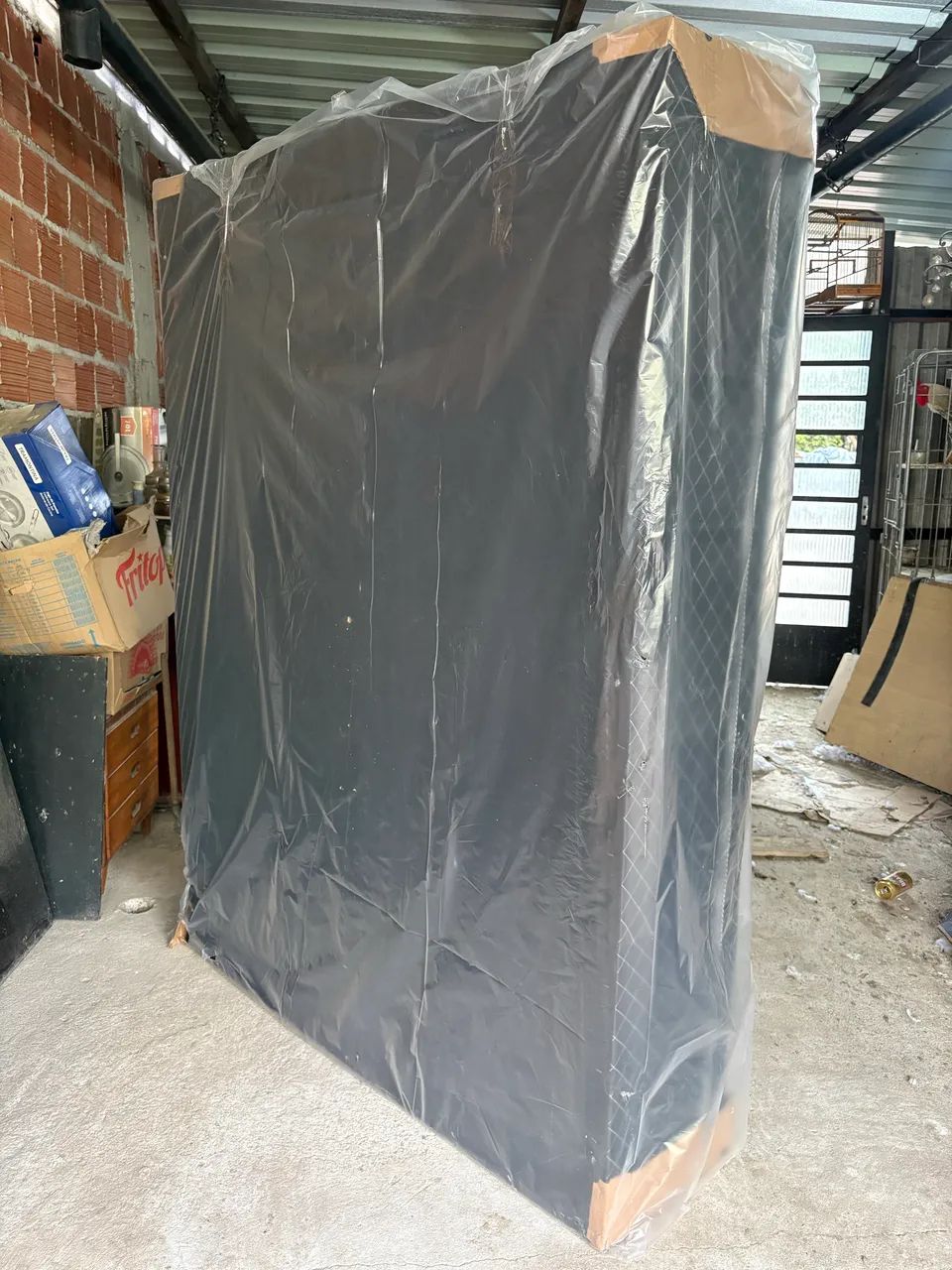 Cama de casal box 