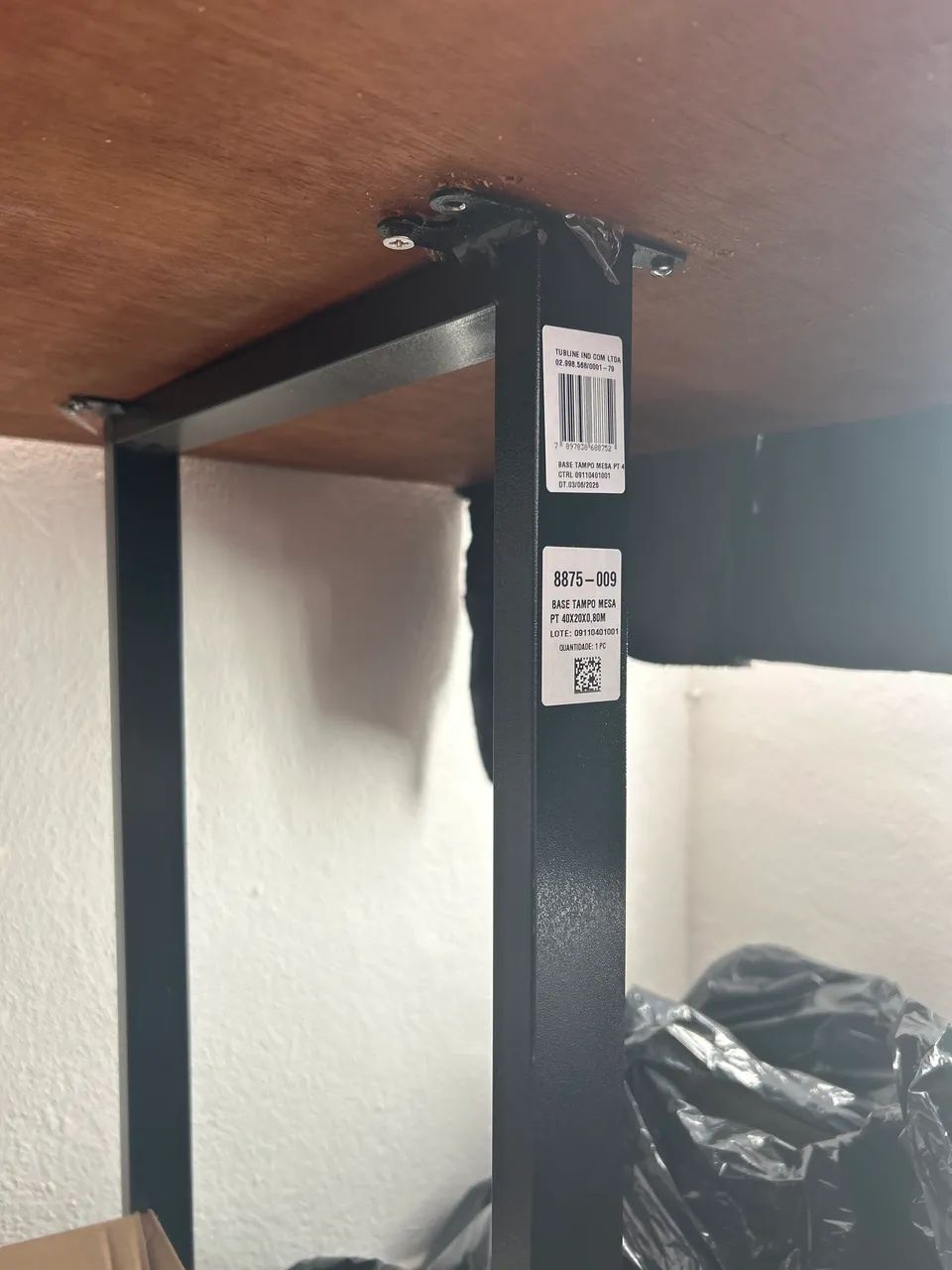 Pés de mesa em aço - Foto 4