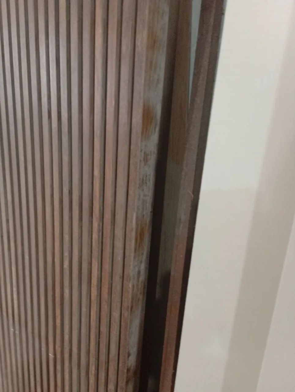 Porta pivotante ripada  - Foto 5
