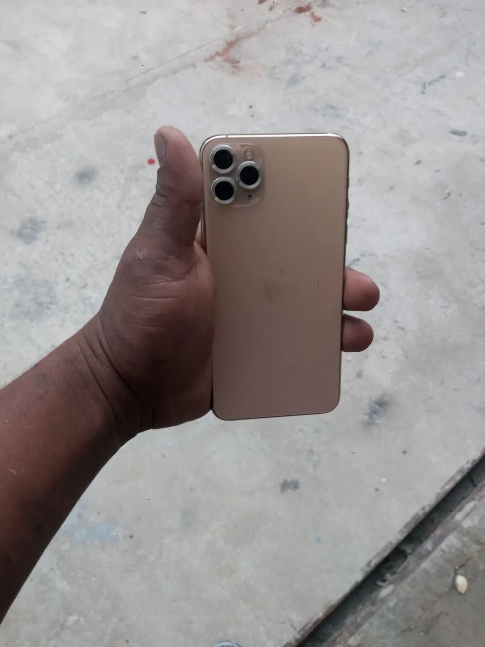Iphone 11 pro max 256g - Foto 3