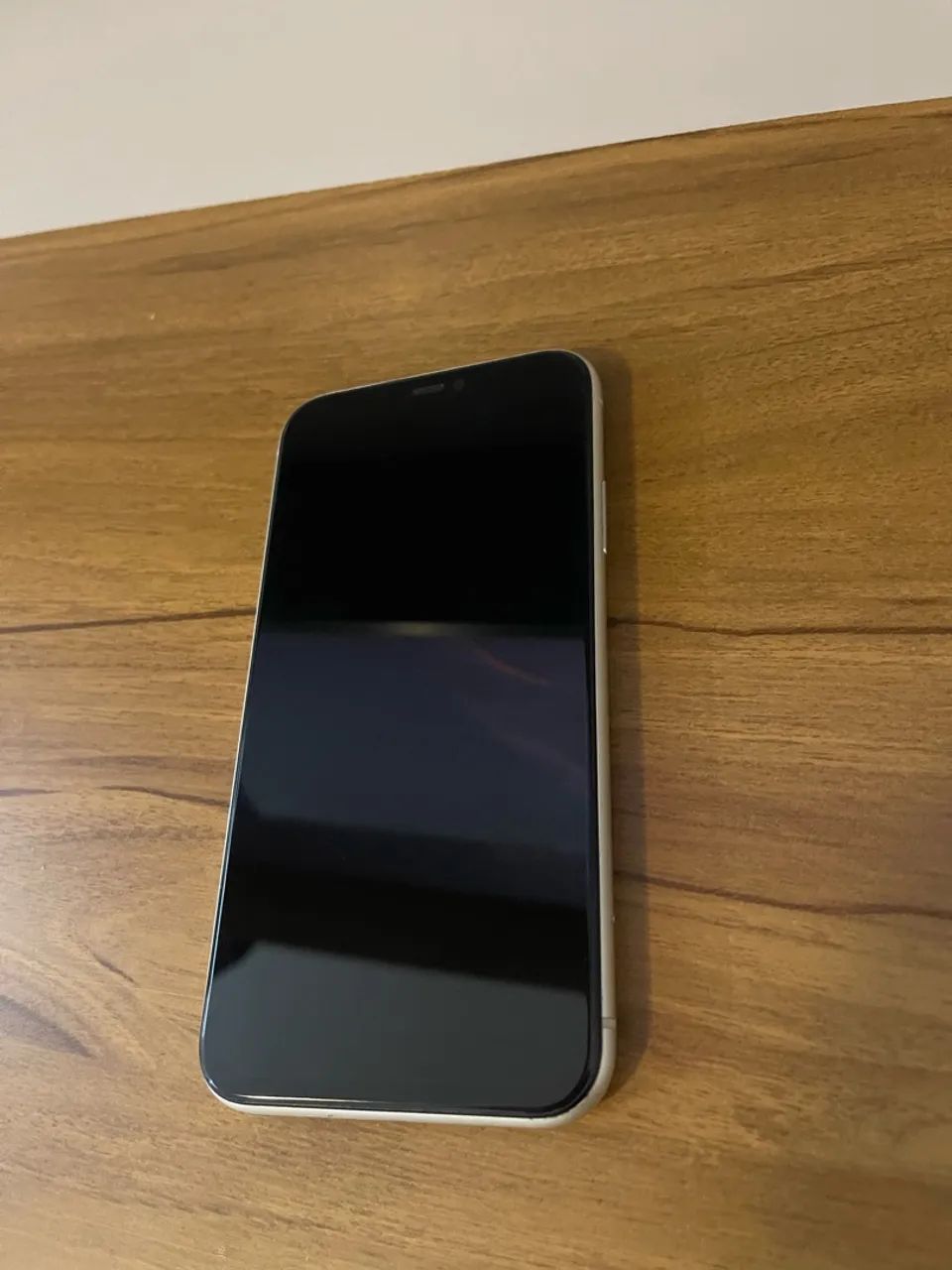Iphone 11 Branco Excelente Estado - Foto 5