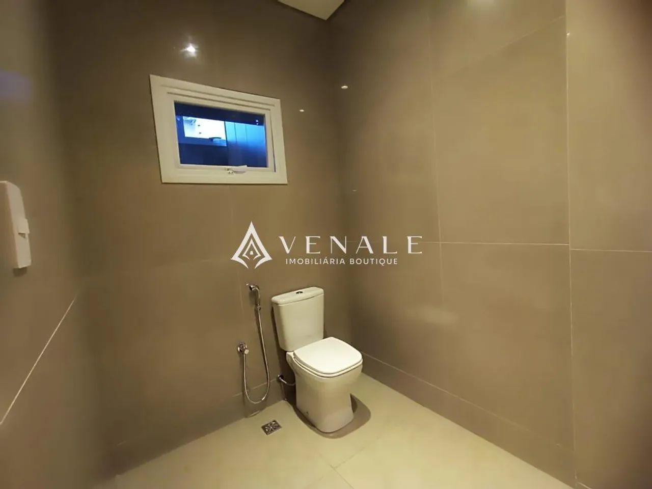 Apartamento à venda em Maringá, Zona 03, com 3 quartos, com 109.12 m², Edificío Buzatto - Foto 3