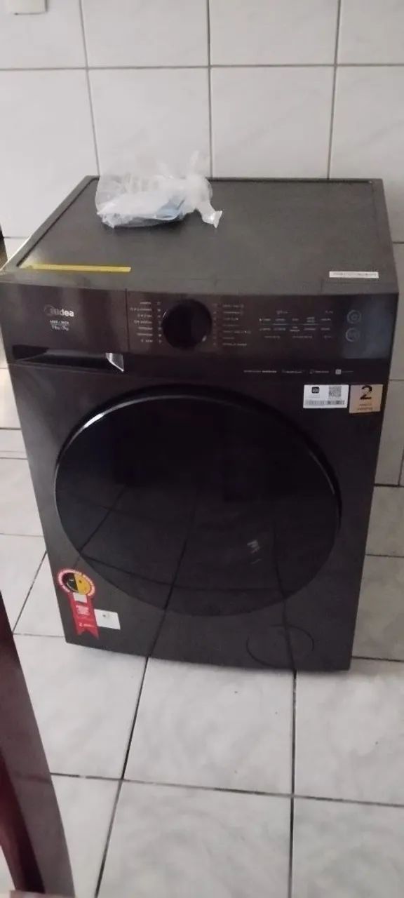 Máquina lava e seca Midea