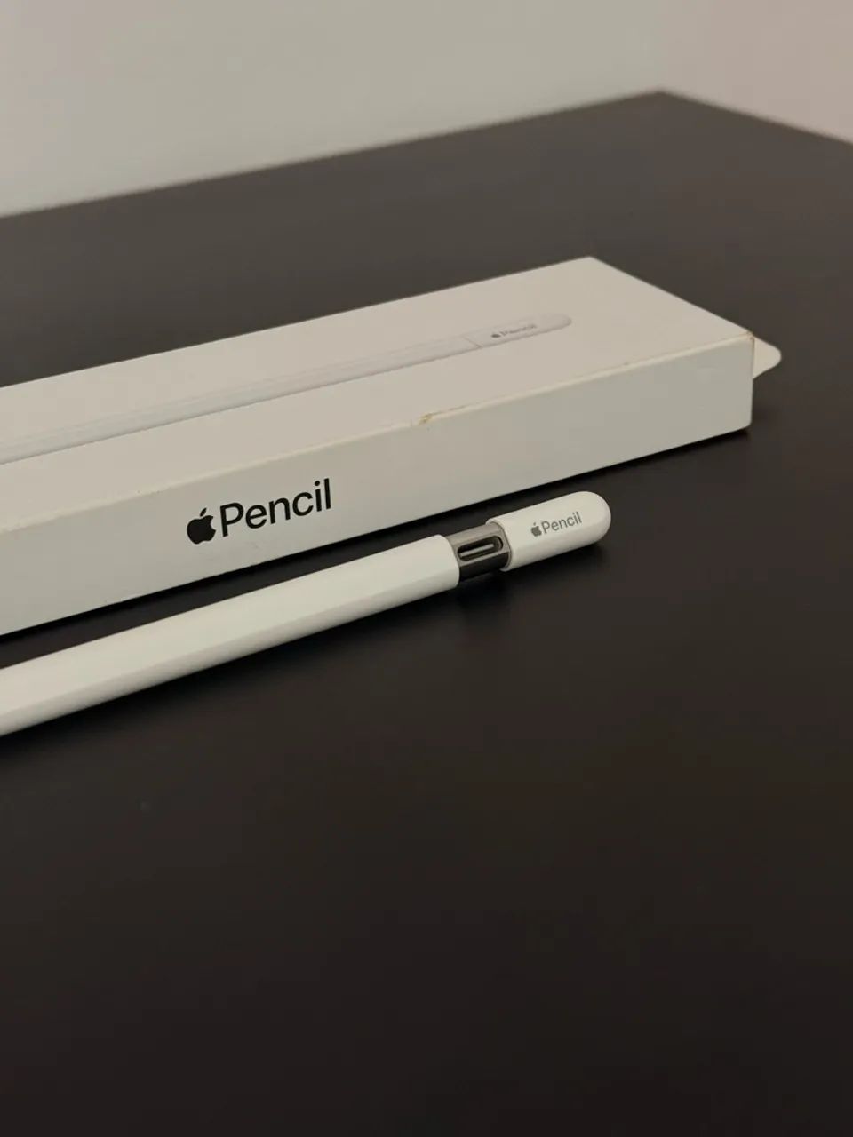 Apple Pencil USB-C semi nova - Periféricos e Acessórios de