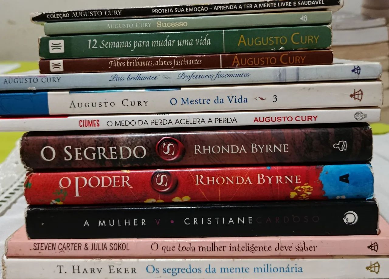 Livros  - Foto 2