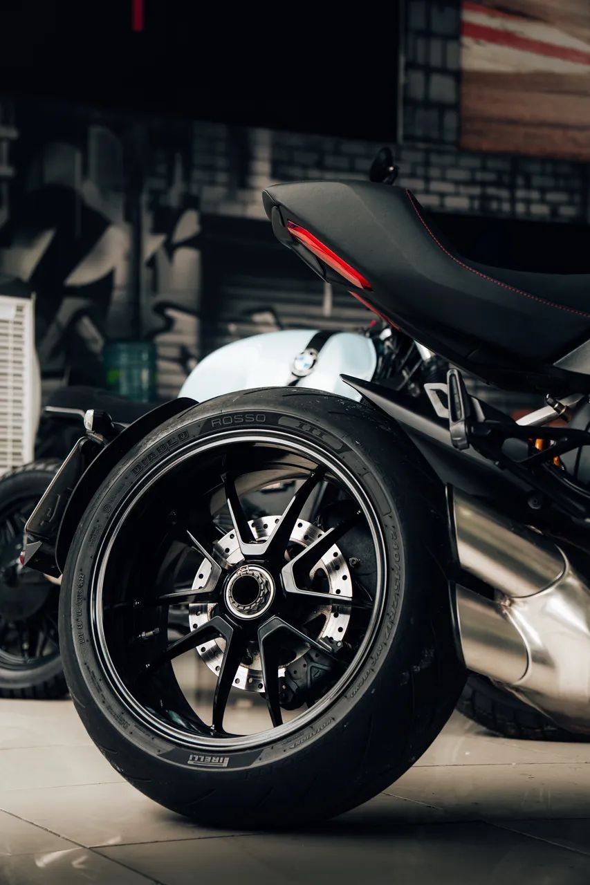 DUCATI DIAVEL 1260  - Foto 2